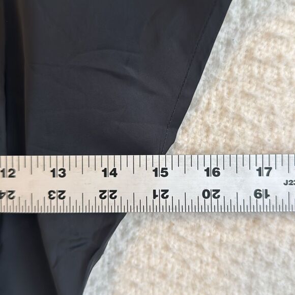 J Crew Drapey T-shirt top Womens Medium‎ Black - Picture 8 of 8